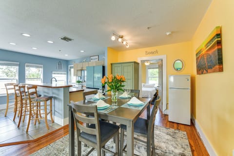 Dining Space | Dishware/Flatware | 1st Floor