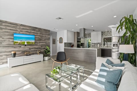 Kick off your shoes and enjoy every corner!