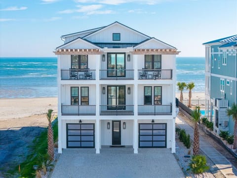 Front View of Front Rho