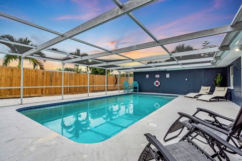 The pool has the option to be heated! See description.