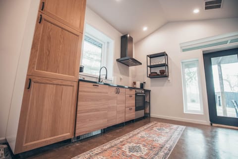 Full Service Kitchen