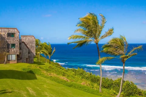 Fabulous oceanfront location!