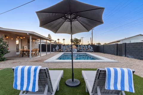 Private Backyard with Pool, Loungers, Corn Hole