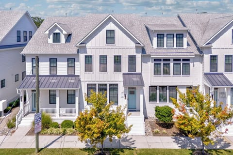 Drone footage showcasing the front exterior of the townhouses. This portion faces 22nd Street.