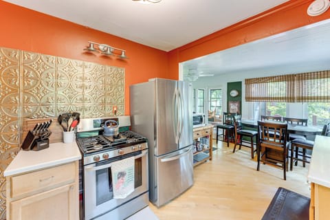 Kitchen | Cooking Basics | Coffee Maker | 1st Floor