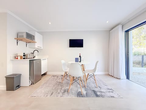 Peaceful & Private in Brackenridge Eco Estate (29859)