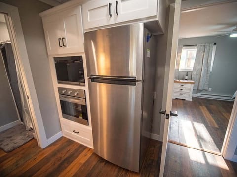 Built in Oven and Full Sized Refrigerator