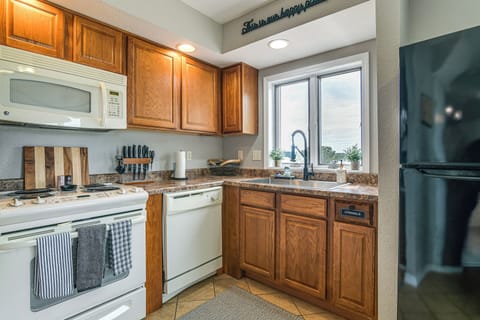 Kitchen | Cooking Basics | Keurig K-Duo | 1st Floor