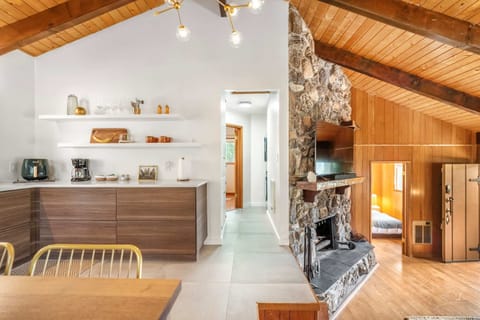 Open concept between kitchen and living room