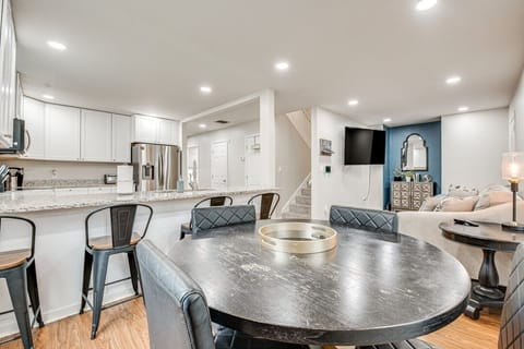 Indoors, Furniture, Table, Home Decor, Dining Room