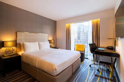 Unit with King size bed