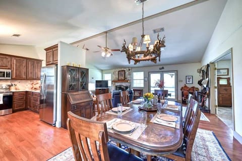 Main House Dining Room Area