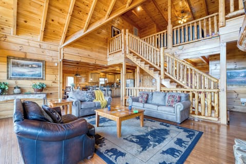 Plenty of seating for your crew.