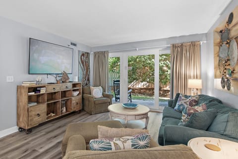 Welcome to Sea Oats 111