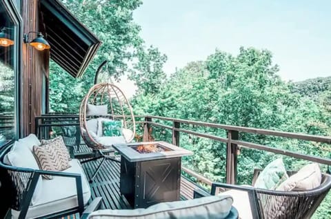 Gorgeous mountain views from the patio with seating and fire pit