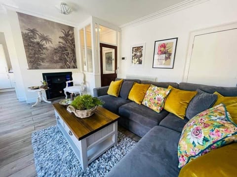 Cosy Living Room