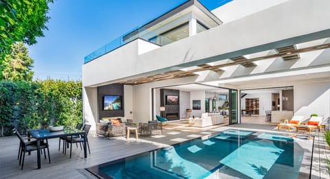 Villa Fendi by LuxJB. Designed for families, gated & hedged for ultimate privacy