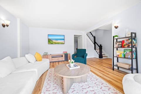 Gather around the TV for a movie night, or enjoy one of the board games. Fun!!!