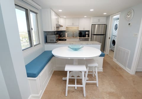 Dining area with banquette seating