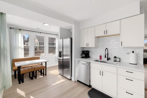 Comfortable kitchen space suitable for short or long stays