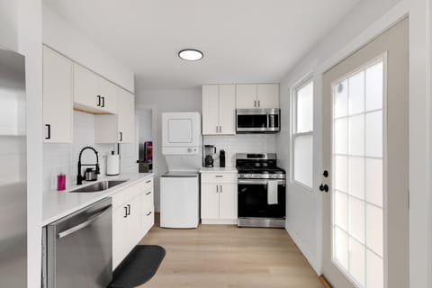 Comfortable kitchen space suitable for short or long stays