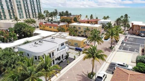 Tucked away from the fuss and buzz, yet steps away from the Boardwalk & beach.