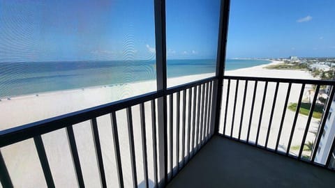 Living Room Lanai View 1