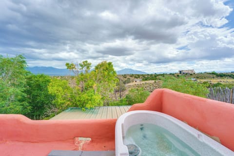 Private Hot Tub | Mountain Views