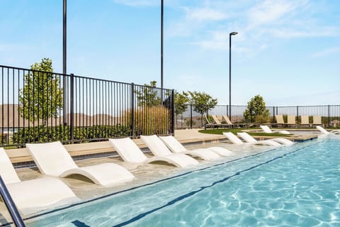 (Only open until October 31st)

Resort-style pool with lounge chairs