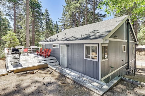 Green Valley Lake Vacation Rental | 3BR | 2.5BA | 12 Steps to Enter