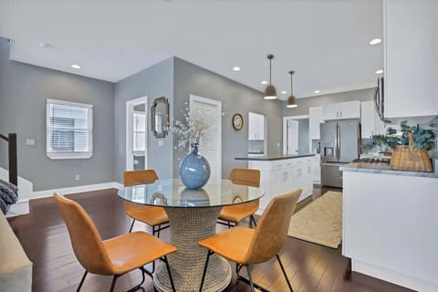 Dining Area – Open Concept (Second Floor)