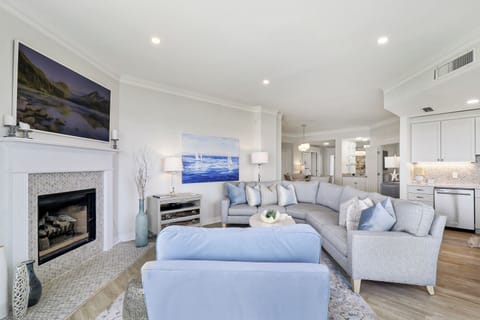 1922 South Beach Club | Stunning living space with amazing view - 1922 South Beach Club | Stunning living space with amazing view