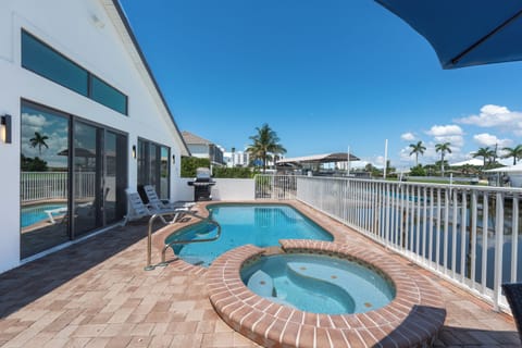 Great private pool with views