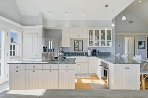 23_Haven Main House Kitchen