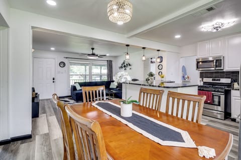 Kitchen & Dining Area | Central A/C & Heat