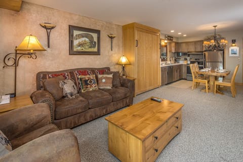 Comfortable seating for all | Main Level