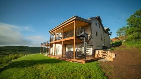 Sunrise Retreat Rear view