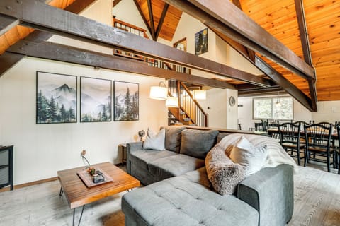 Arnold Vacation Rental | 4BR | 2BA | Stairs Required | 2,016 Sq Ft