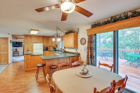 Dining Area | Main Floor