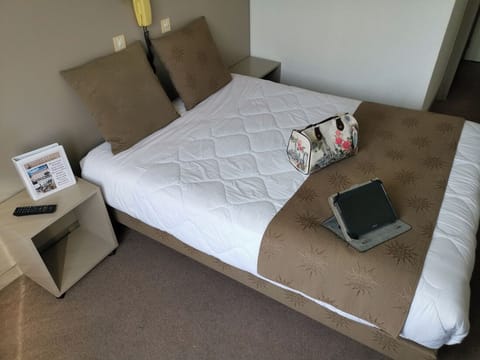 1 Matrimoniale bed