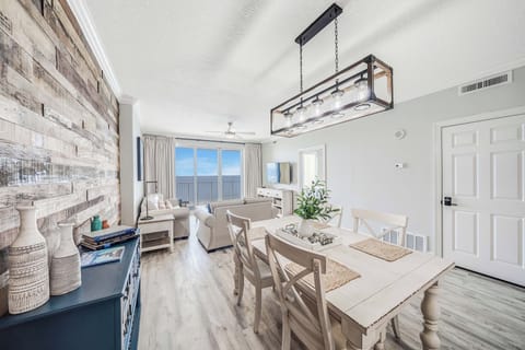 Welcome to Emerald Isle Unit 2107- "Manta Ray Villa!"
