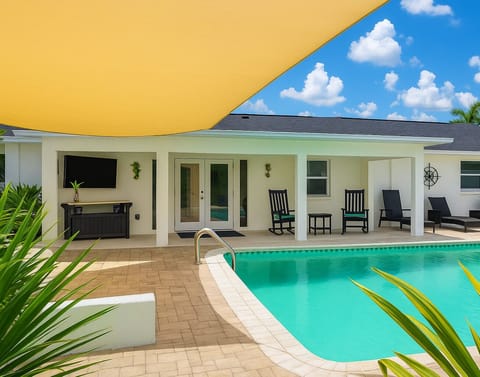 Relax by one of the largest private pools in Port Charlotte. 