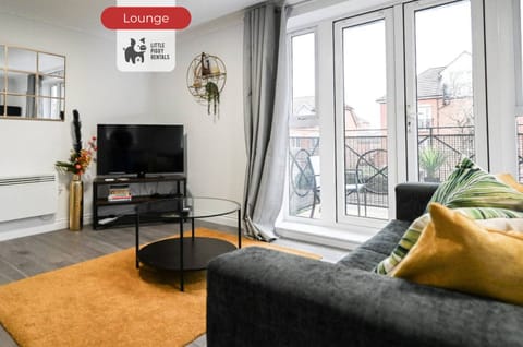 Living Room / Lounge