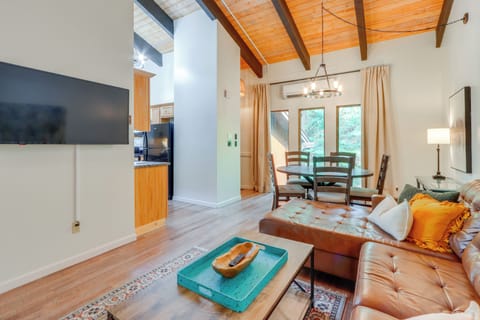 Rathdrum Vacation Rental | 2BR | 1BA | Stairs Required | 1,258 Sq Ft