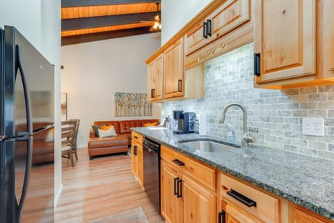 Kitchen | Cooking Basics | Coffee Maker | 1st Floor