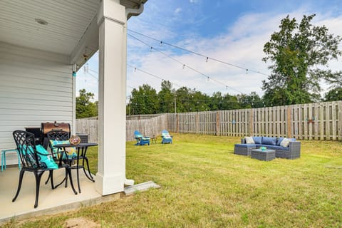 Beech Island Vacation Rental | 3BR | 2BA | 1,376 Sq Ft | Step-Free Access