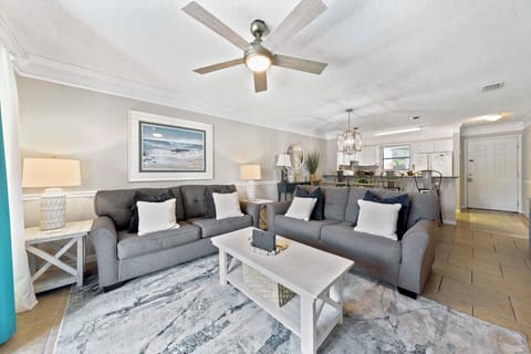 Living room with plenty of seating