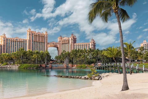 Enjoy shared access to all the amenities of the Atlantis resort