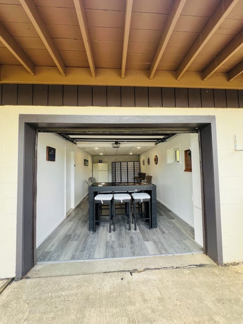 Garage - Indoor/Outdoor Bar area.