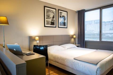 Comfortable Unit with Double bed